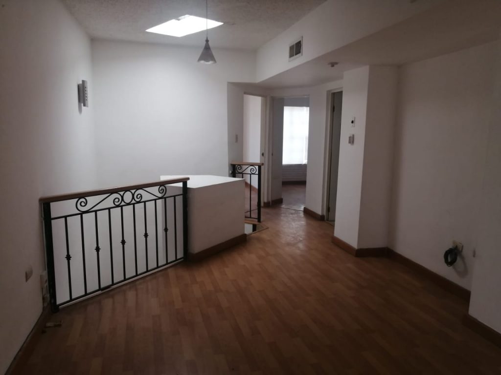 las aldabas segundo piso